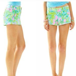 Lilly Pulitzer Walsh Short. Size 6.